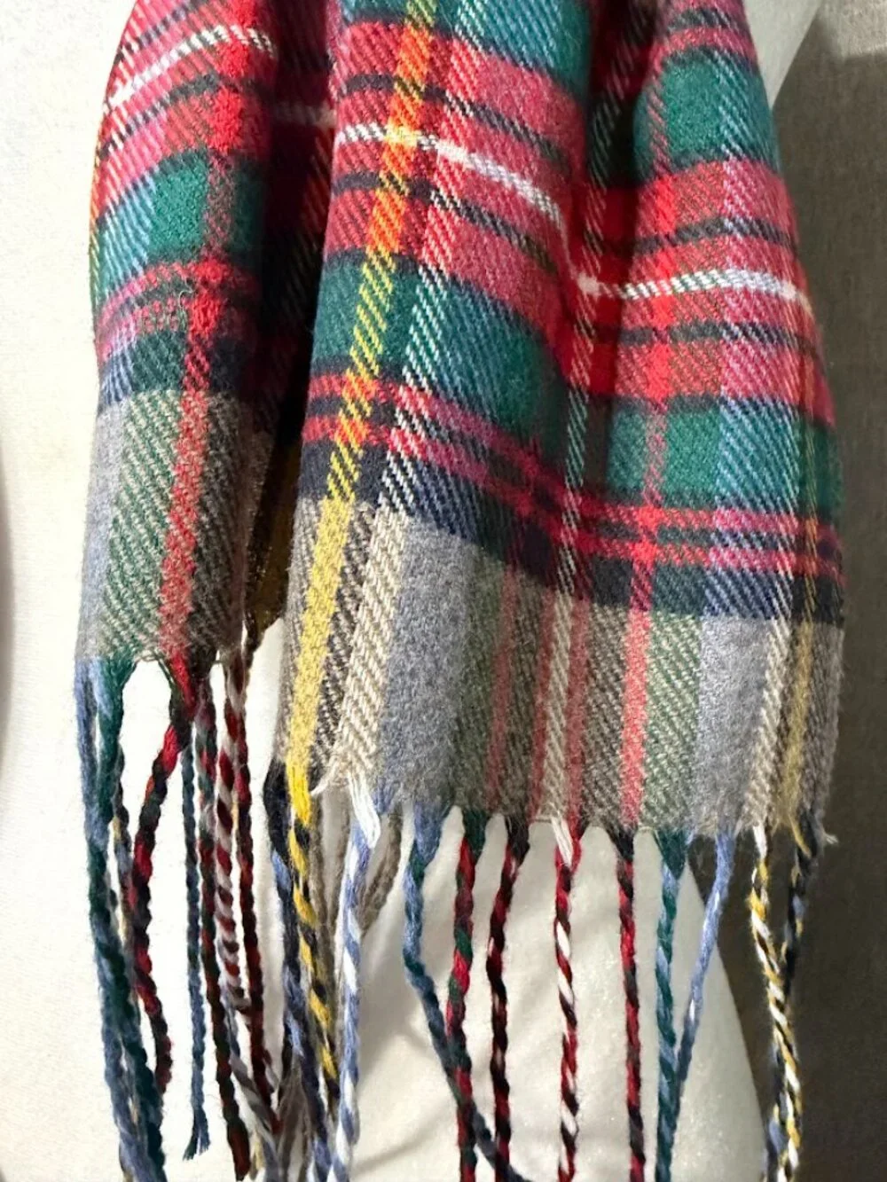 Red Green Plaid Tartan Scarf Fringe Wrap Women’s Winter Shawl